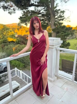 Vestido NAO bordeos